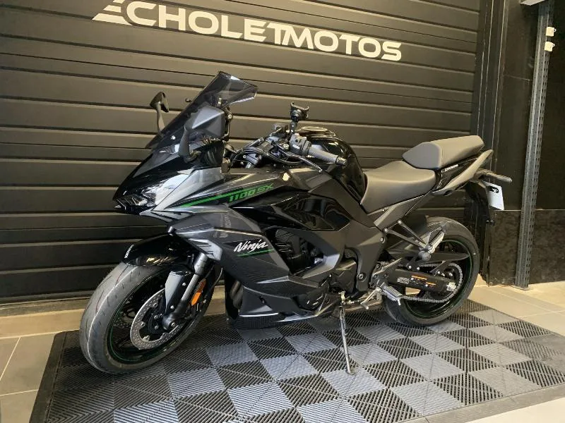 NINJA 1100 SX