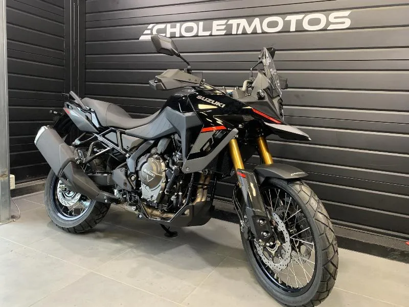 VSTROM 800 DE A2