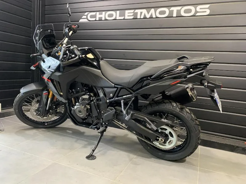 VSTROM 800 DE A2