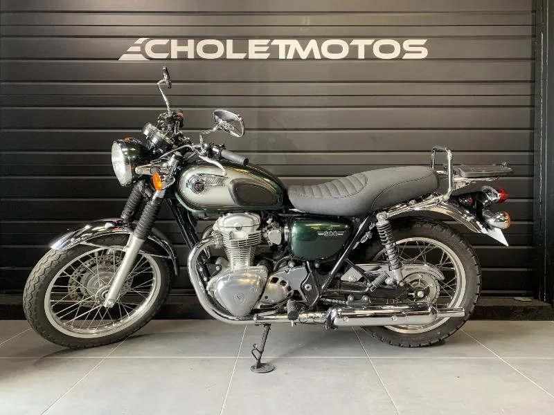 W 800