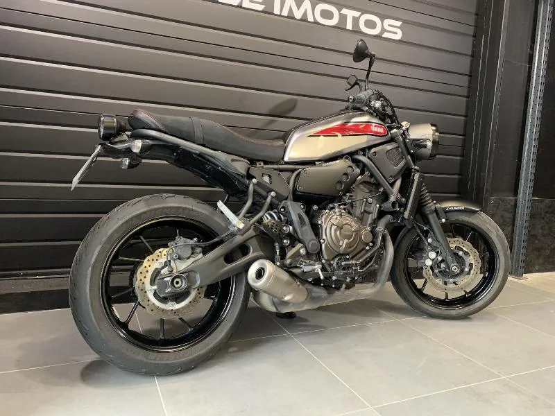 XSR 700