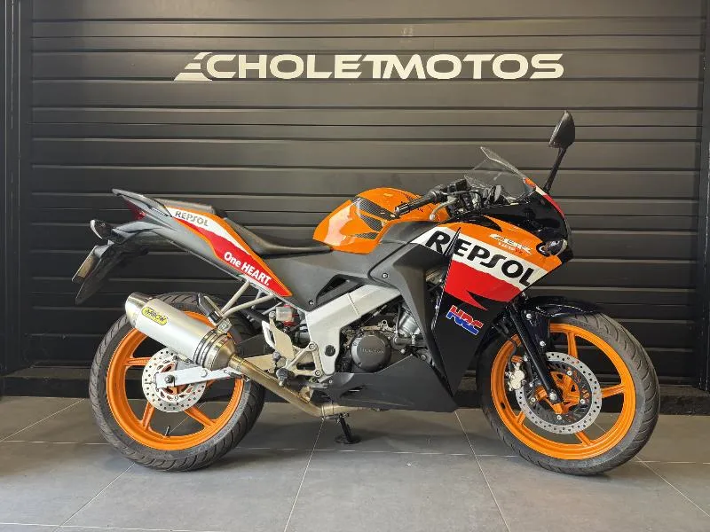 CBR 125 R
