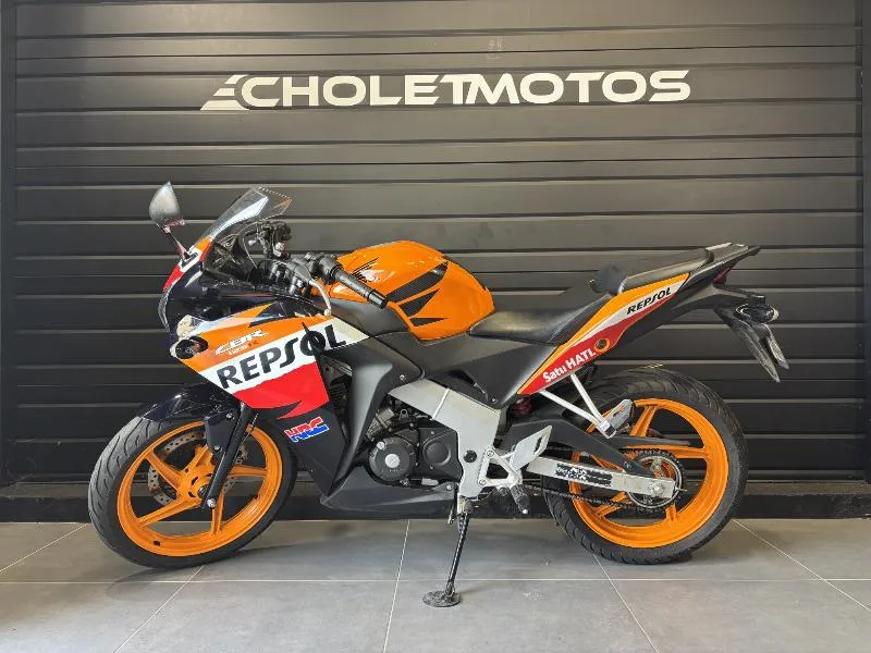 CBR 125 R