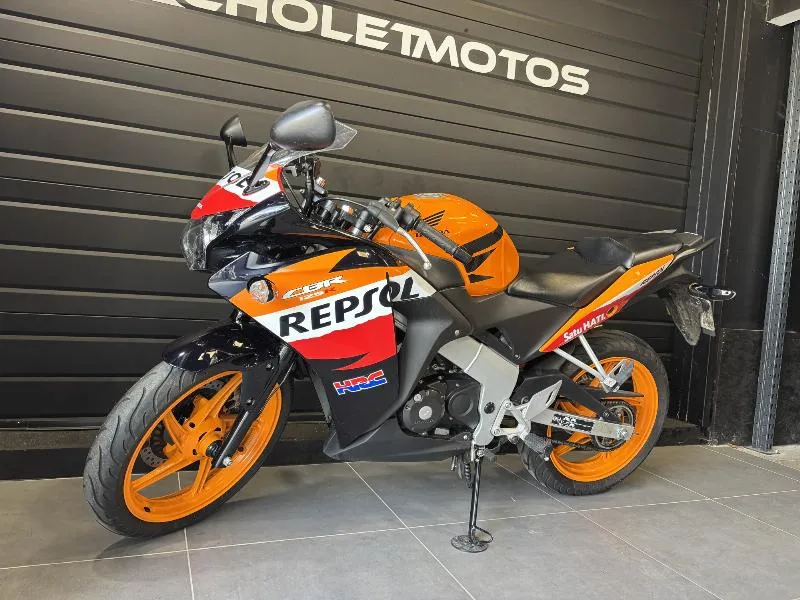 CBR 125 R