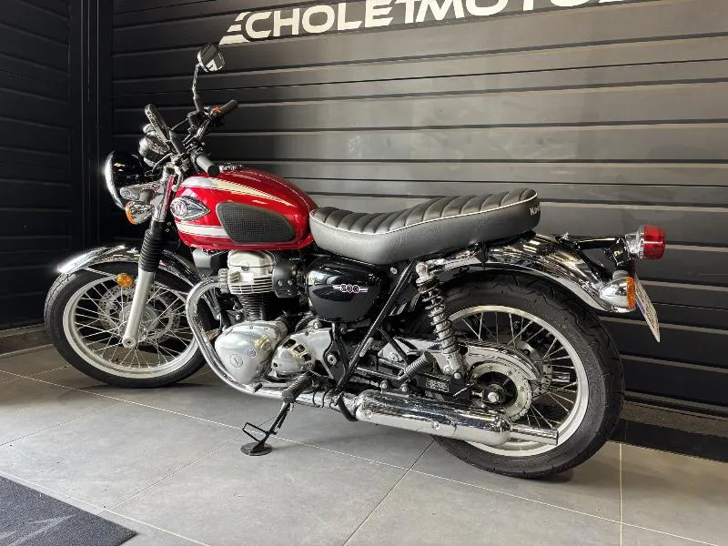 W 800