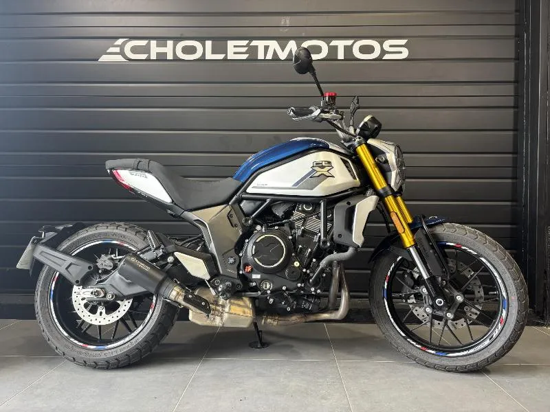 700 CLX