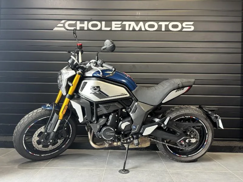 700 CLX