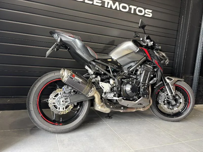 Z 900