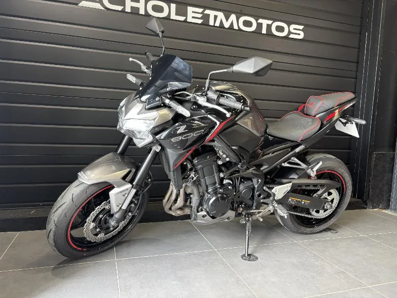 Z 900
