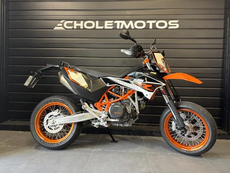 690 SMC R