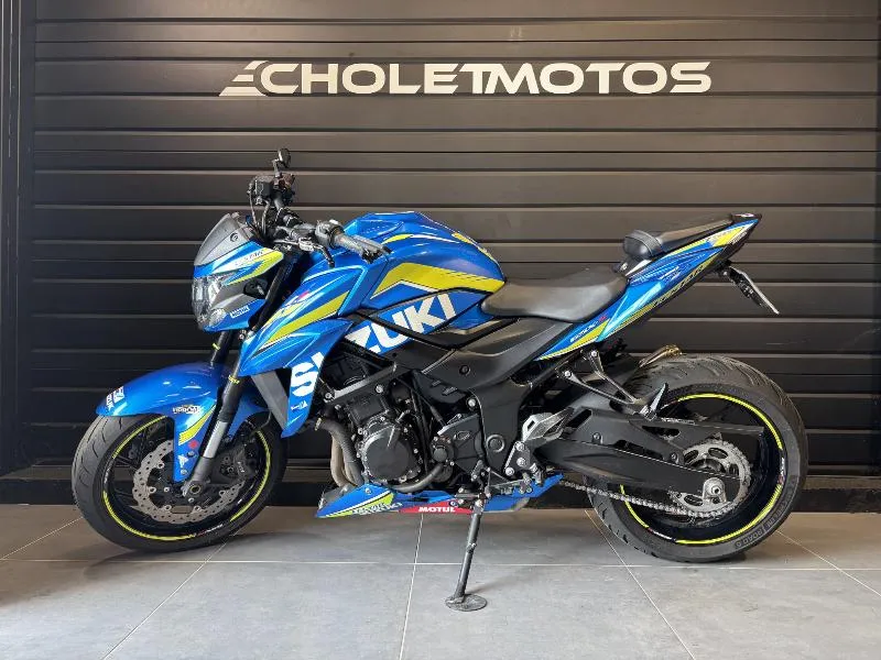 GSXS 750