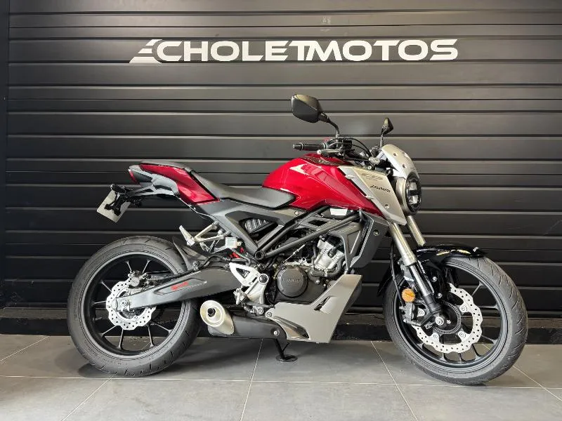 CB 125  R