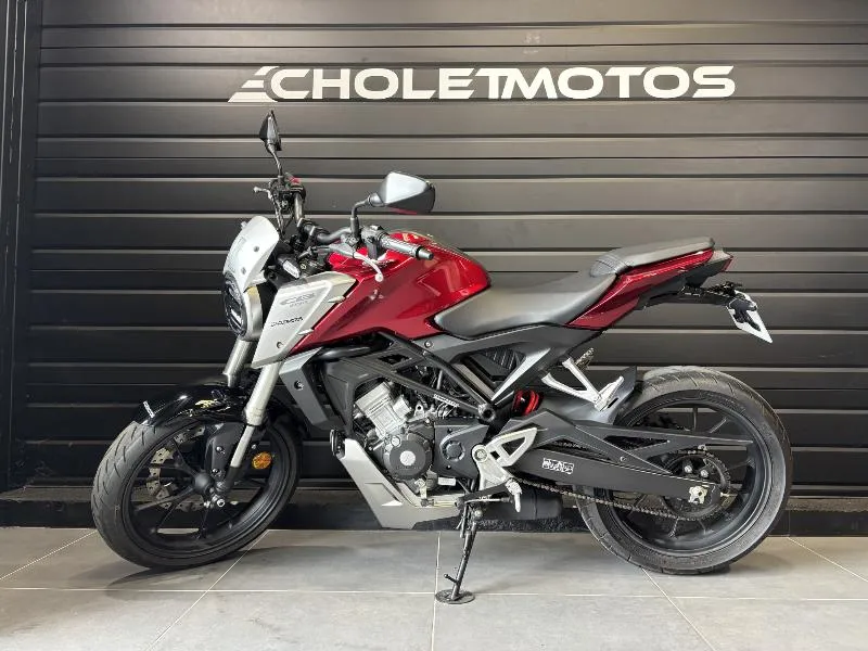 CB 125  R
