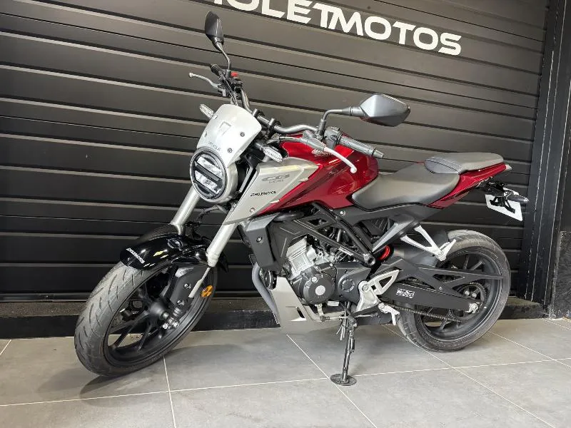CB 125  R
