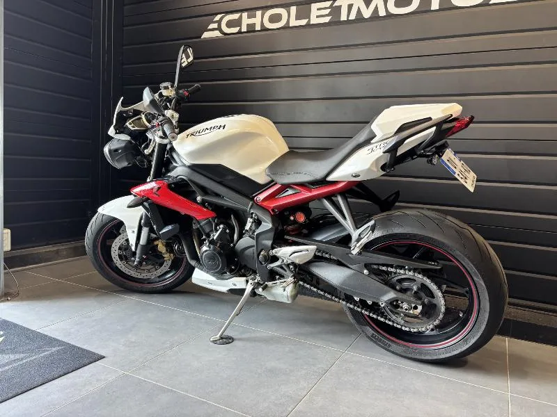 STREET TRIPLE 675 R