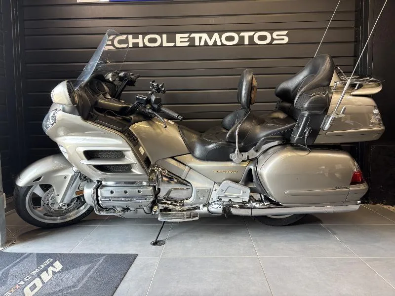 GL 1800 GOLDWING