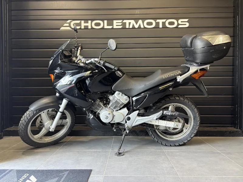 VARADERO 125