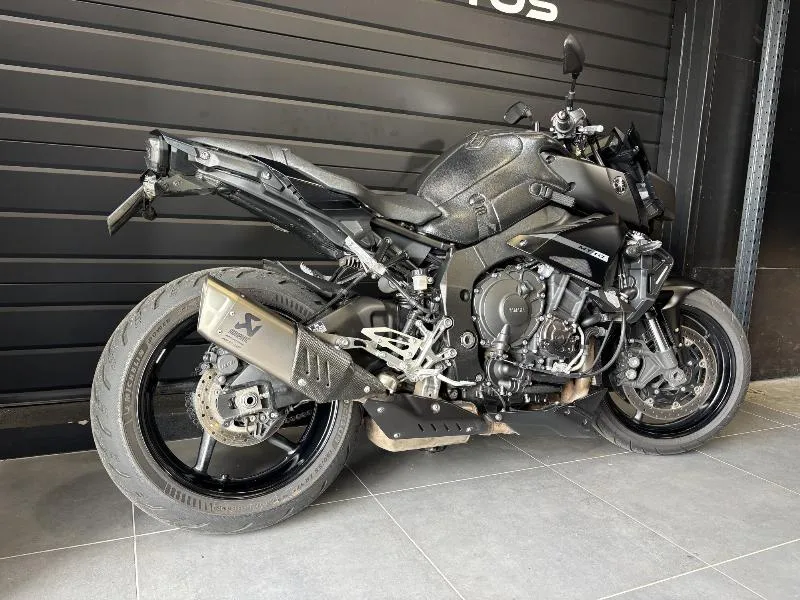 MT10
