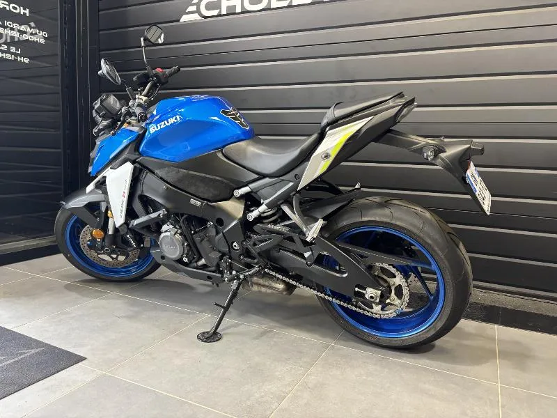 GSXS 1000