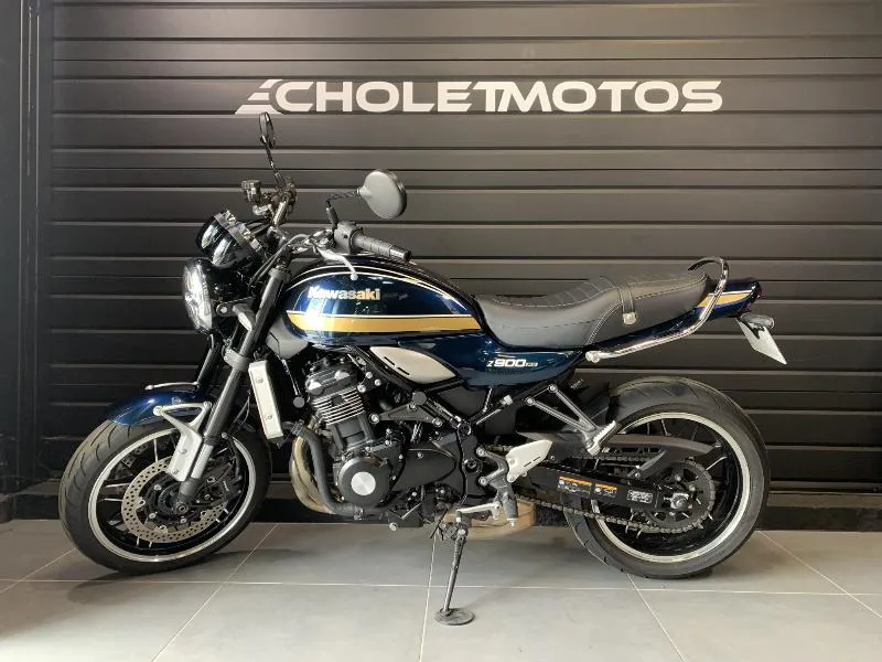 Z 900