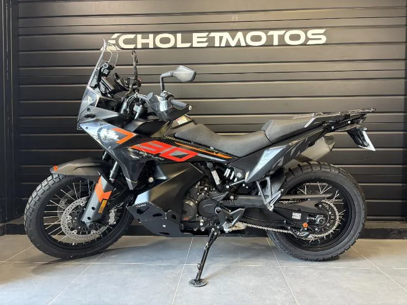 790 ADVENTURE