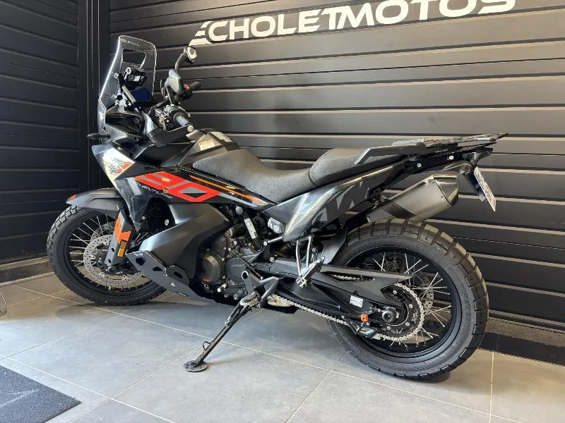 790 ADVENTURE