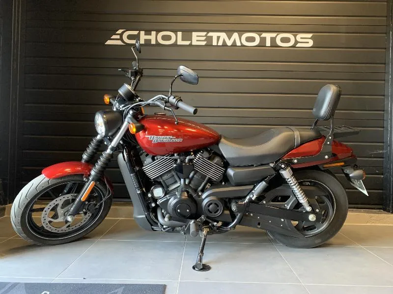 STREET 750