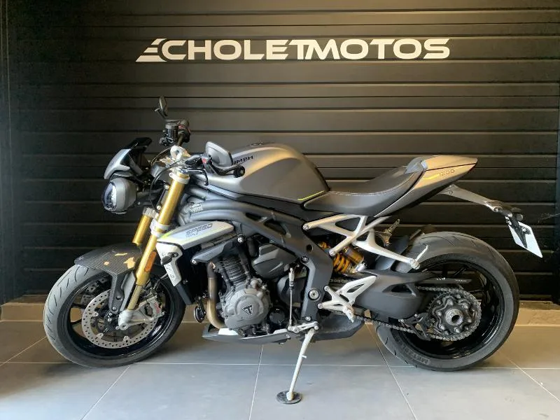 SPEED TRIPLE 1200 RS