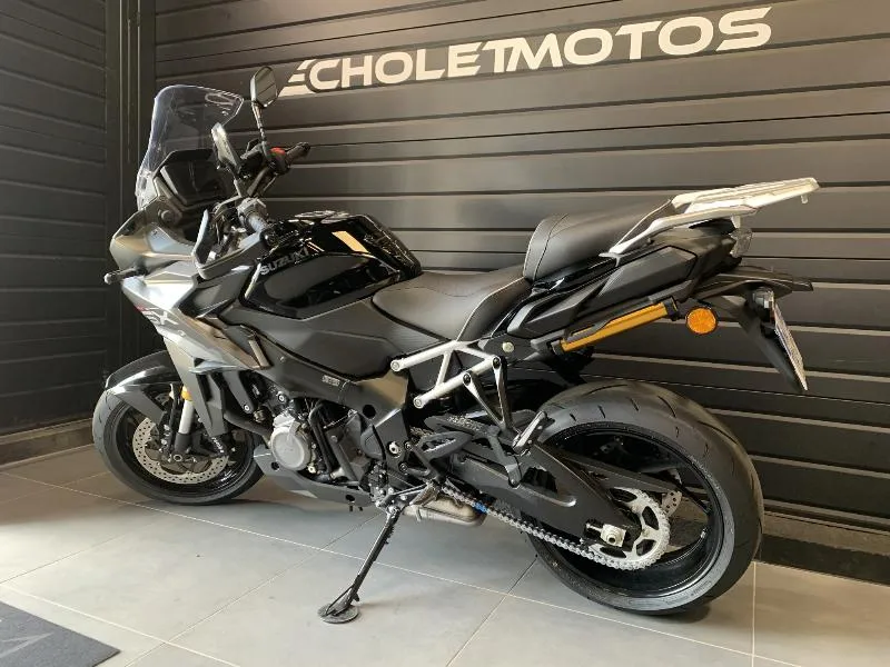 GSXS 1000 GX
