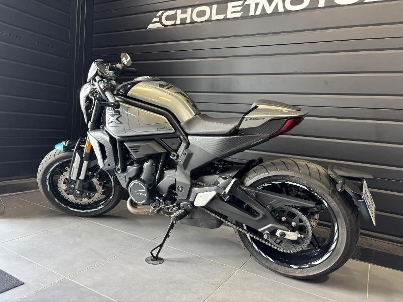 CLX 700 SPORT