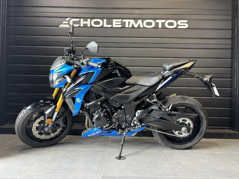 GSXS 750