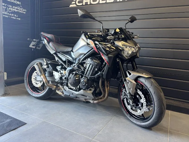 Z 900