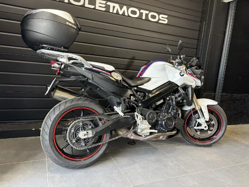 F 800 R