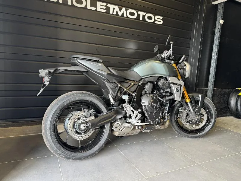 GSX8T