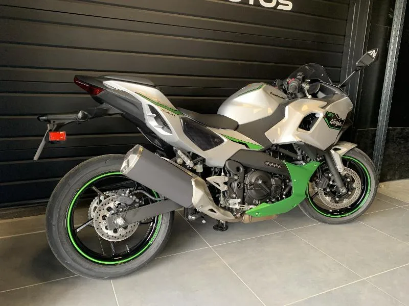 Ninja 7 Hybrid