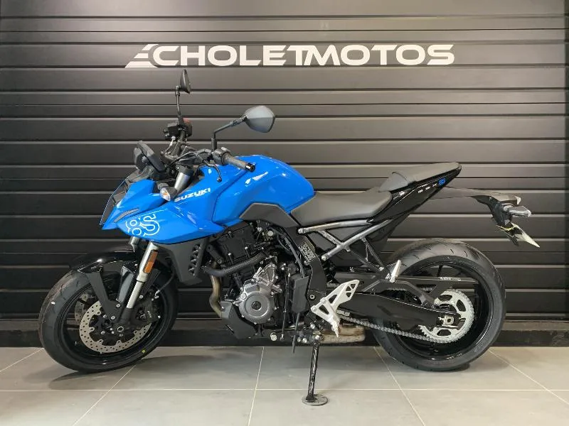 GSX8S