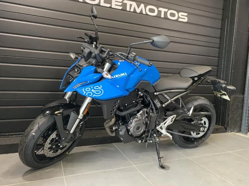 GSX8S