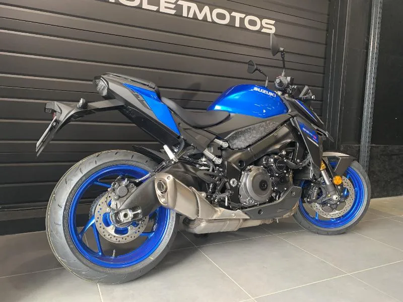 GSXS 1000