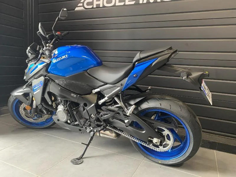 GSXS 1000