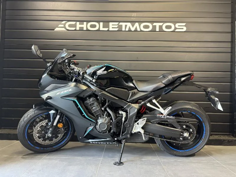 CBR 650  R