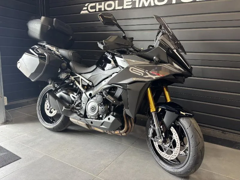 GSXS 1000 GX