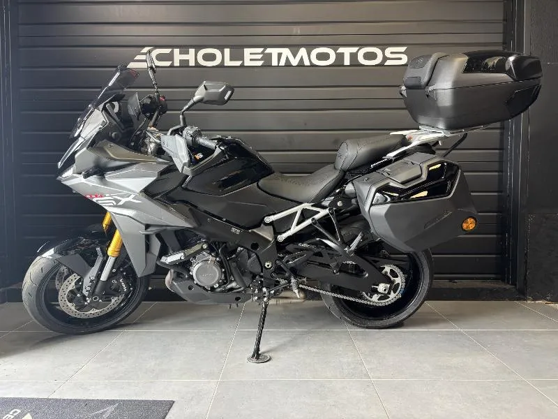 GSXS 1000 GX