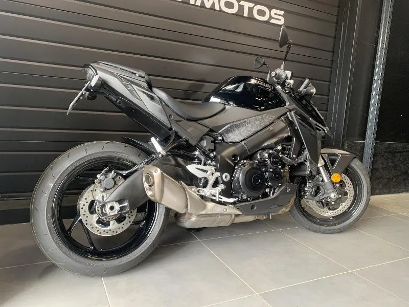 GSXS 950
