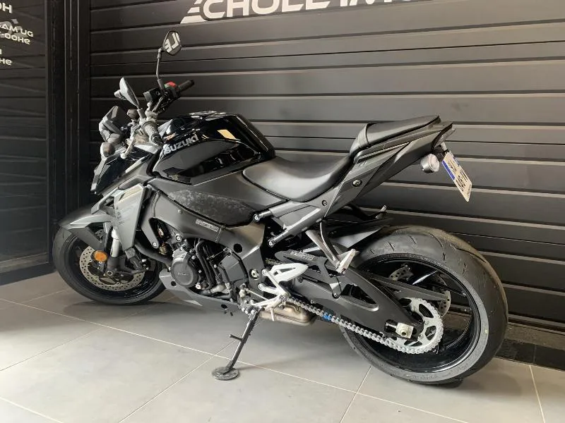 GSXS 950