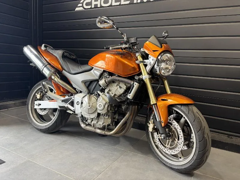CB 600 F HORNET