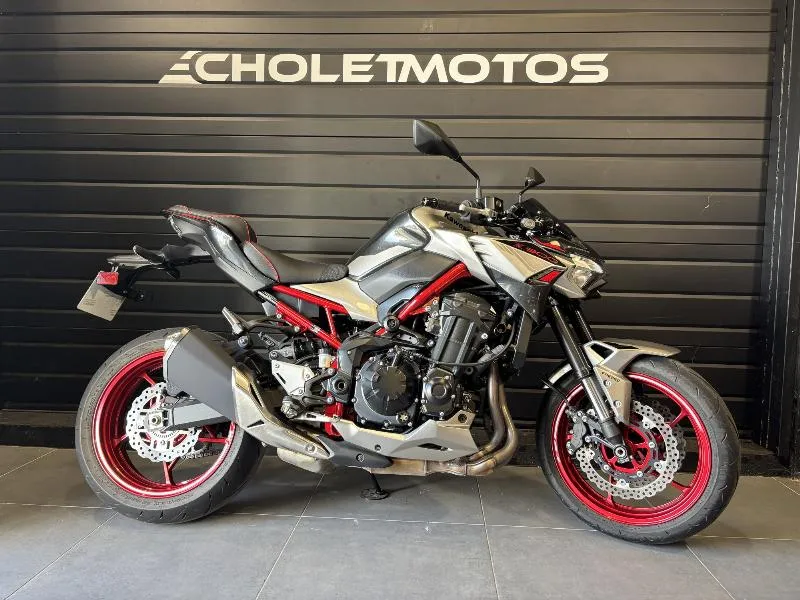 Z 900