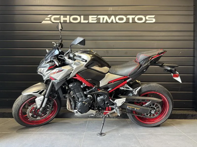 Z 900