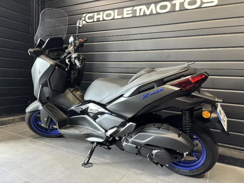 XMAX 125