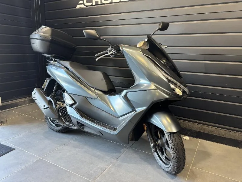 PCX 125