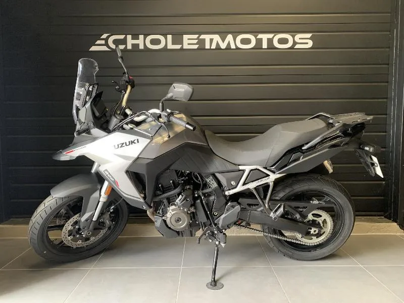 DL VSTROM 800DE